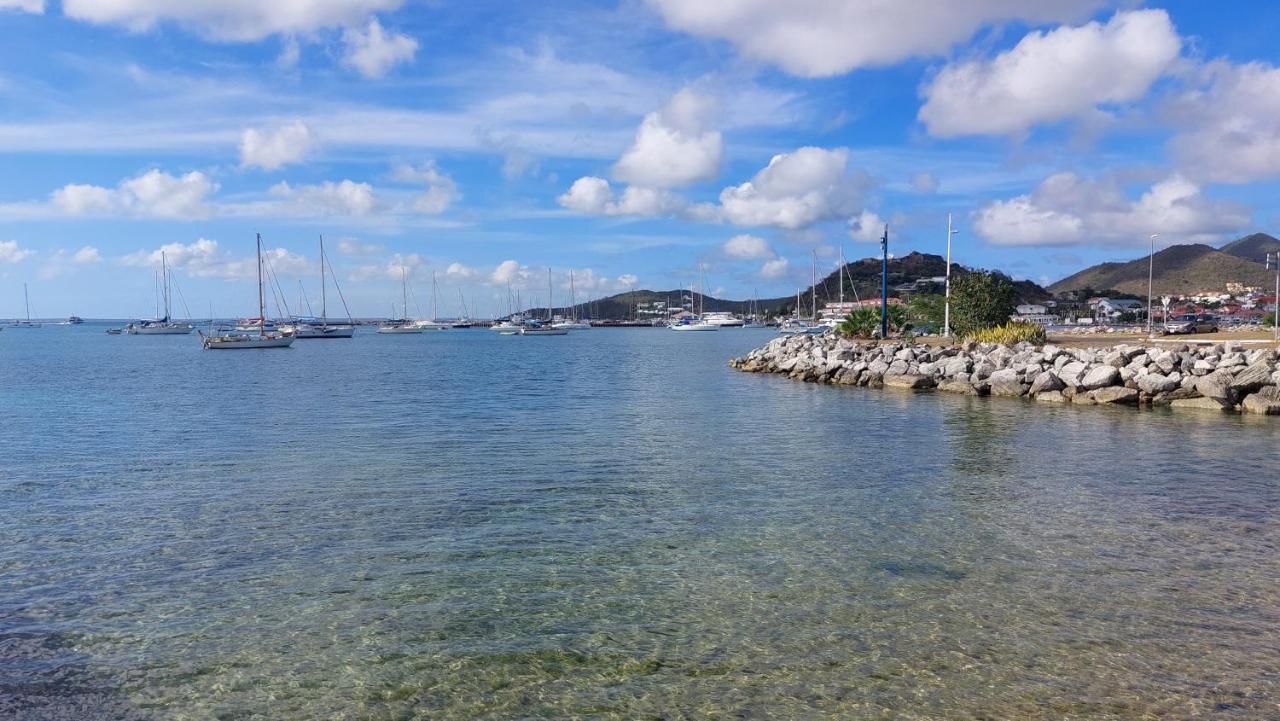 Appartement Pieds Dans L'Eau Vue Mer Acces Plage Et Piscine Marigot  Exteriör bild
