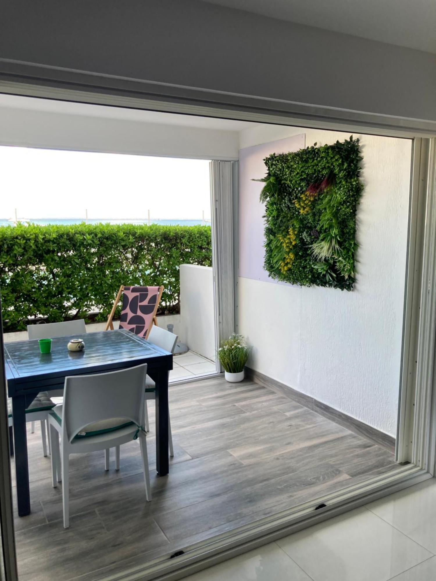 Appartement Pieds Dans L'Eau Vue Mer Acces Plage Et Piscine Marigot  Exteriör bild